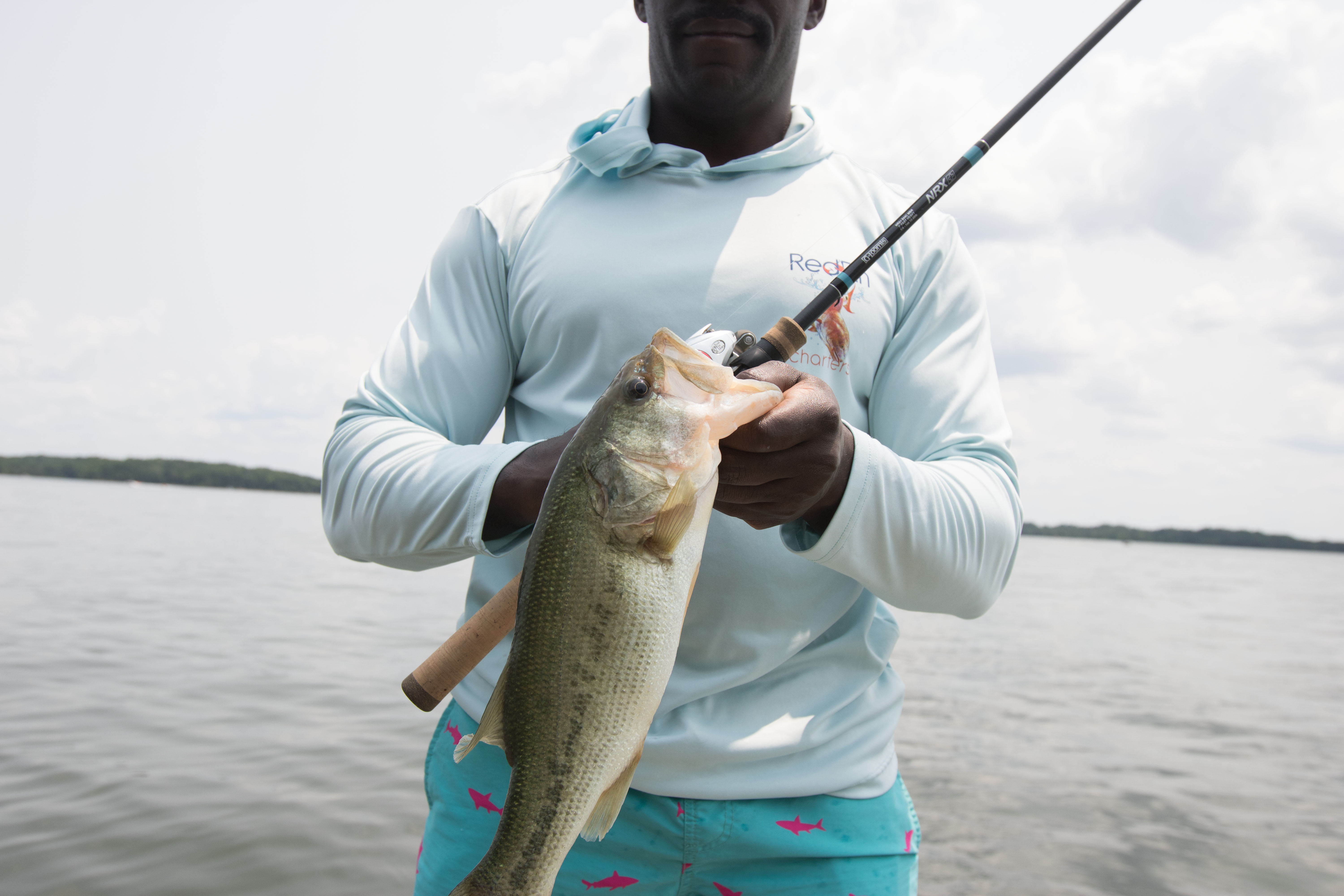 Une basse tenue à côté du G.Loomis NRX+