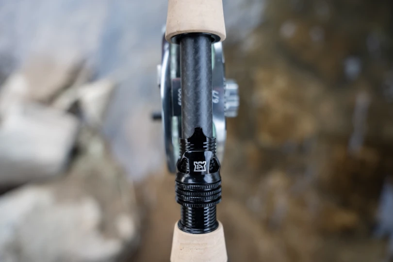 Une photo du porte-moulinet unique de la canne à mouche Hardy Marksman.